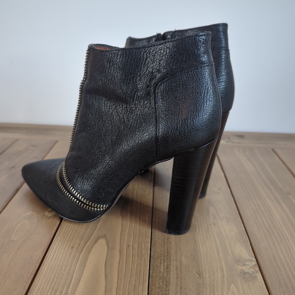 Rebecca Minkoff Black Leather Zipper Ankle Boots - Picture 4 of 14